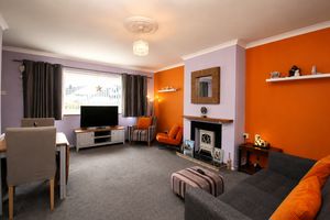 Lounge- click for photo gallery